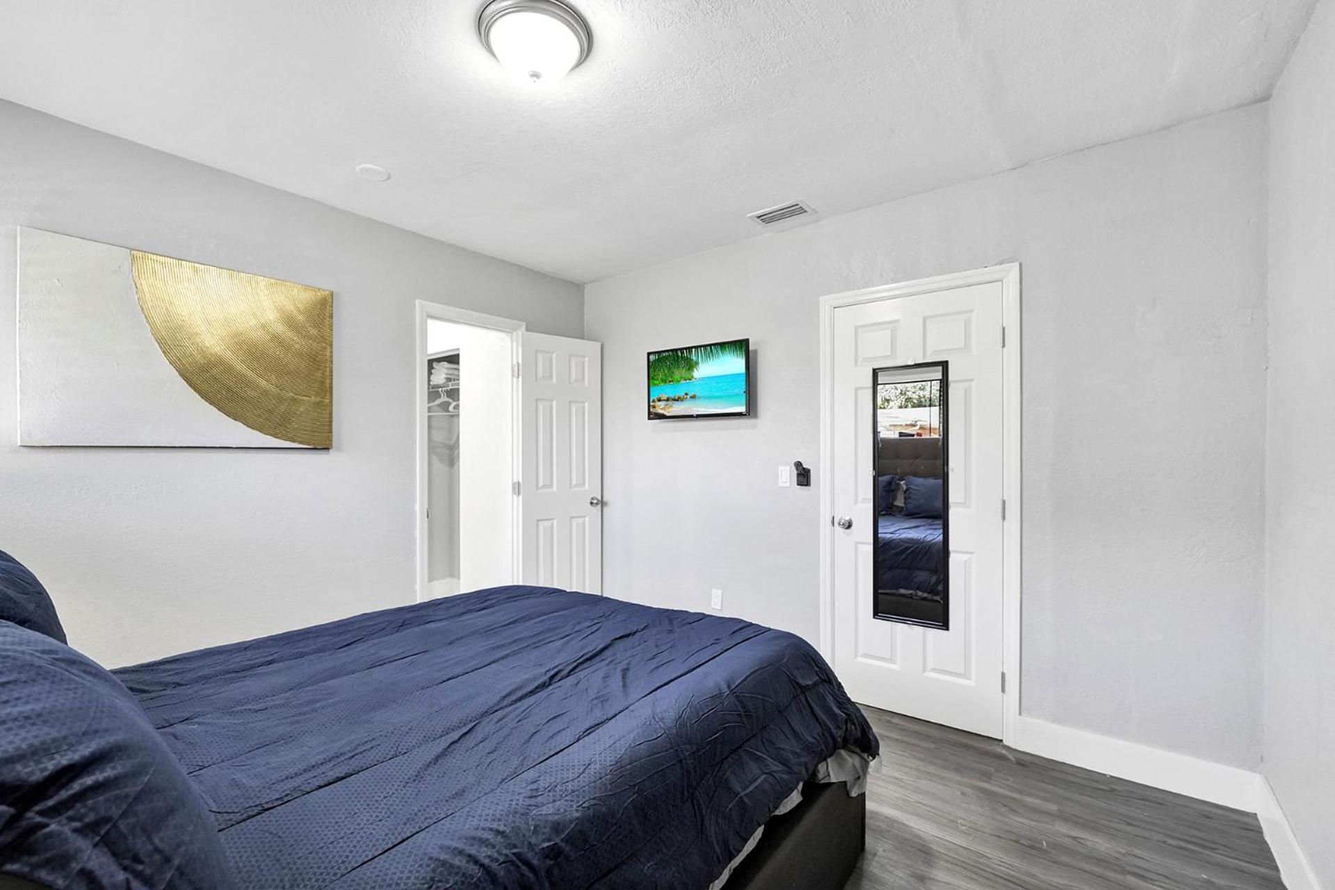 Newly Renovated/Near Sunny Isles Beach/Fre-Parking North Miami Beach Bagian luar foto